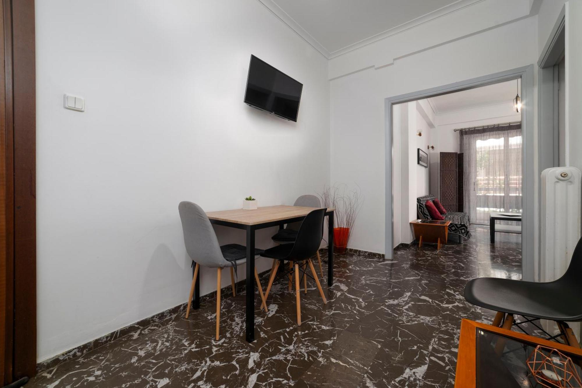 Local Urban Living 2Bd Apartment In Афіни Екстер'єр фото